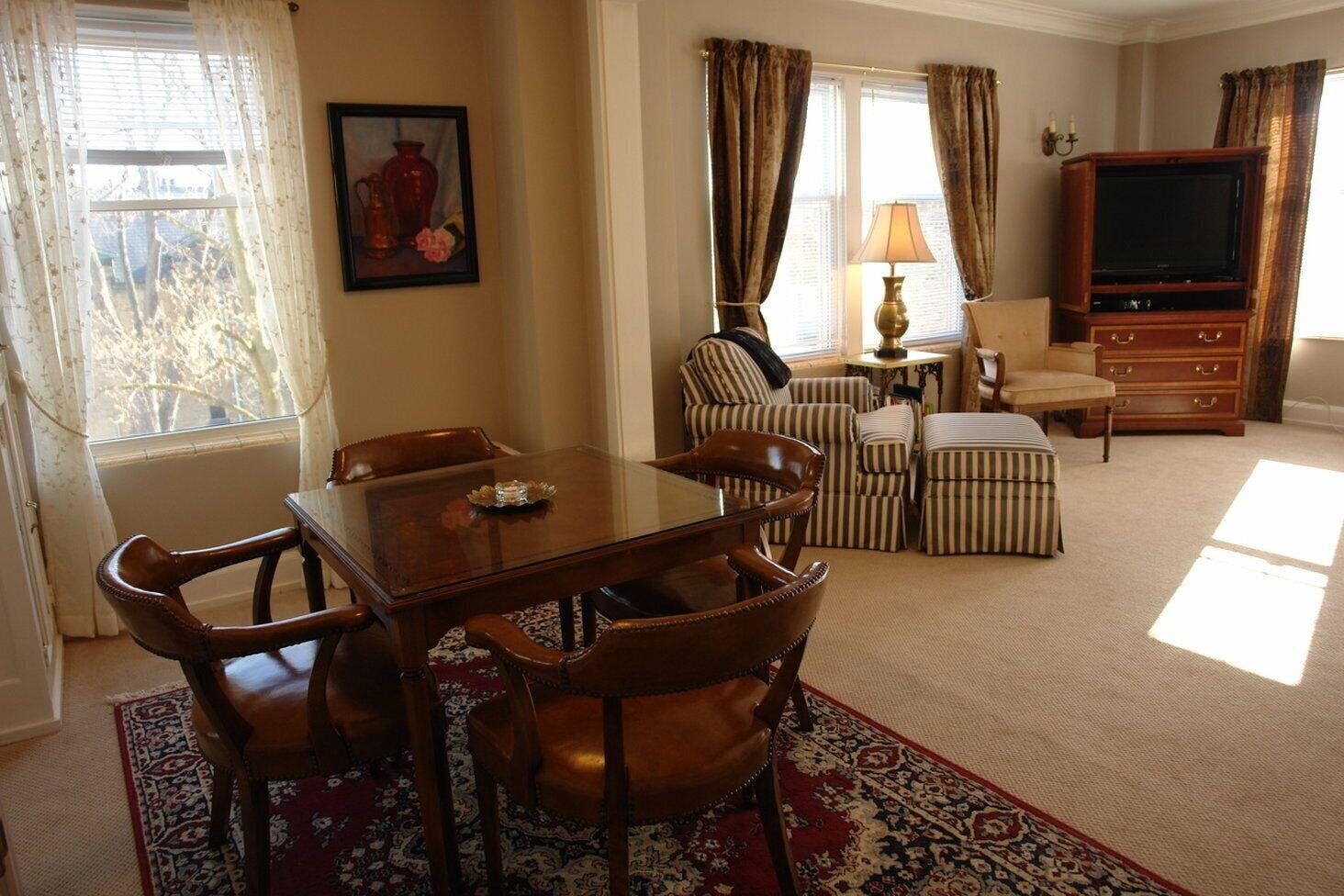 Hotel Knickerbocker On The Lake 3*